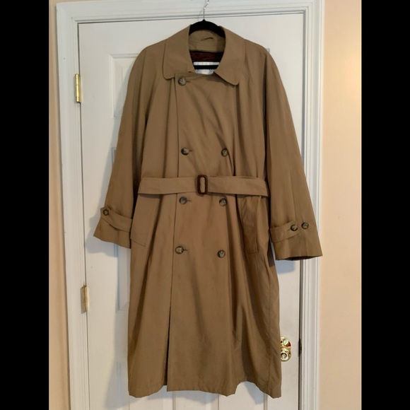 London Fog Other - Towne London Fog Lined Trench Coat Tan 38 Short
